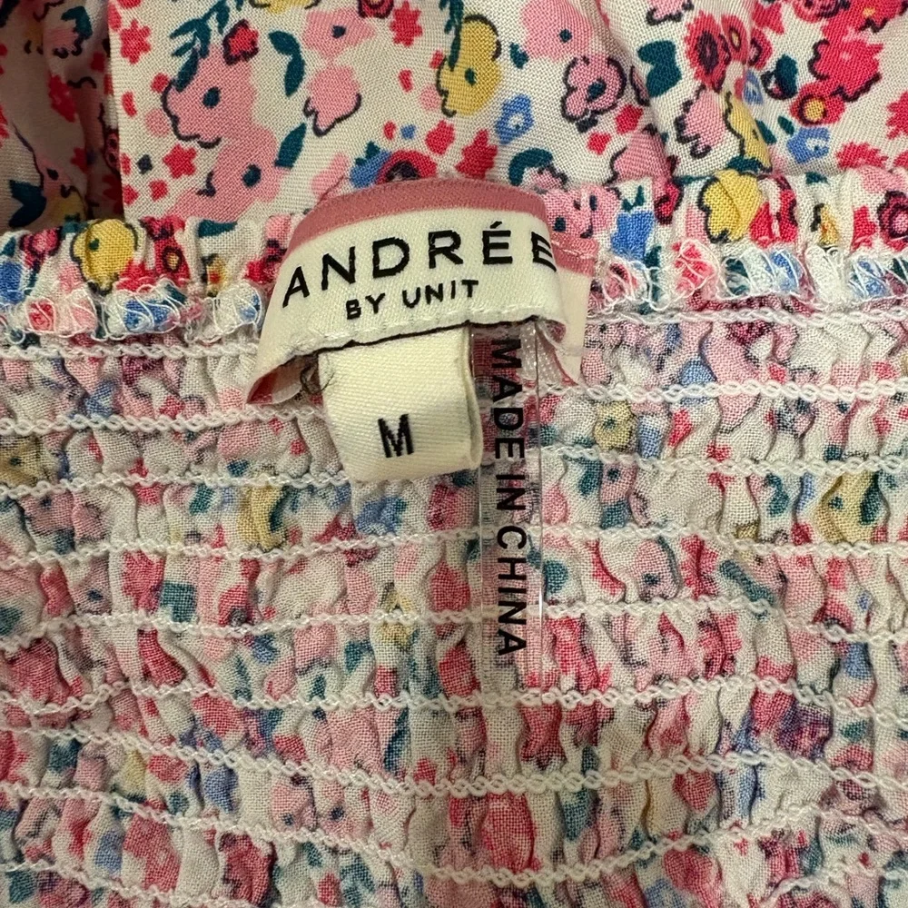 Smocked Multicolored Floral Top Size M - Picture 2 of 7